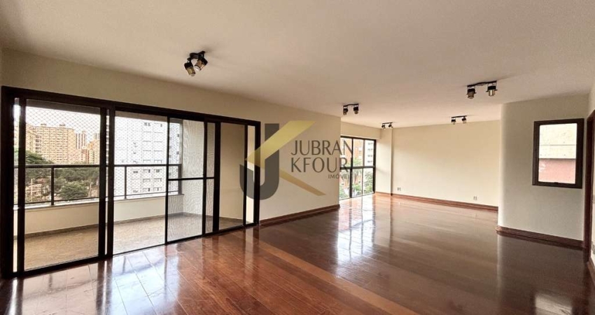 Apartamento à venda no Cambuí, com 3 suítes (1 máster com closet) e 2 garagens no subsolo