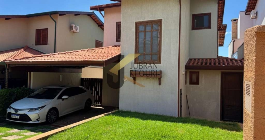Casa para aluguel em condomínio no Parque Rural Fazenda Santa Cândida, em Campinas .Com 3 dormitórios, sendo 1 suítes,2 salas e 4 vagas. Lazer comum .