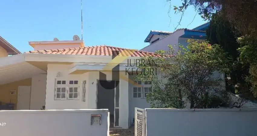 Casa à venda no condomínio são conrado ,sousas ,campinas ,com 3 quartos sendo 1 suíte