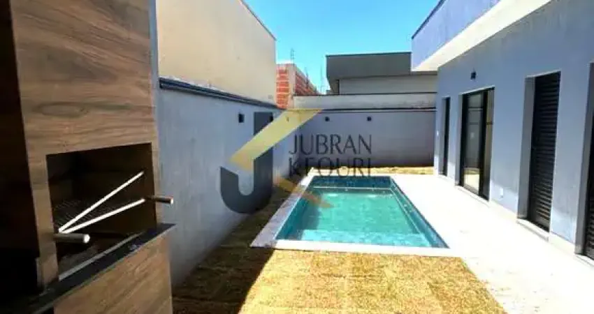 Casa à venda em condomínio paulínia-sp. com 3 suítes, sendo uma máster, living para 2 ambientes com pé direito alto, 5 banheiros, 4 vagas.