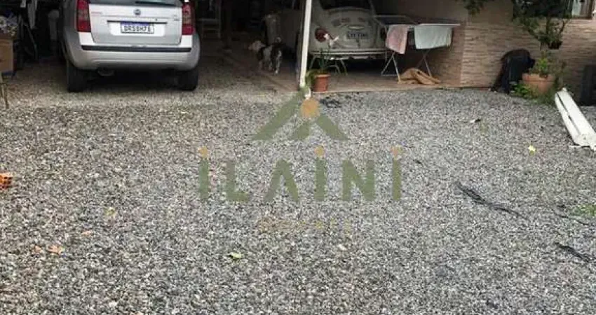 Casa a venda no bairro nova esperança em balneário camboriú.