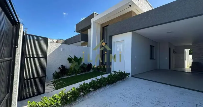 Belíssima casa à venda com 3 dormitórios sendo uma suite 2 vagas de garagem amplo espaço bairro rio pequeno em camboriú sc livre de enchentes