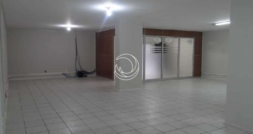 Sala Comercial de 113.5m² no bairro Centro