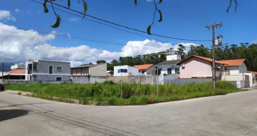 Terreno à venda na Rua Francesco Botticini, --, Aririu, Palhoça