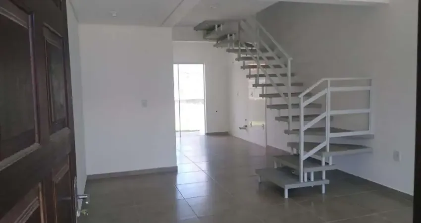 Casa Residencial de 2 dorms no bairro São João Do Rio Vermelho