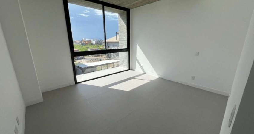 Casa com 3 quartos à venda na Rua Jardim 600, --, Campeche, Florianópolis