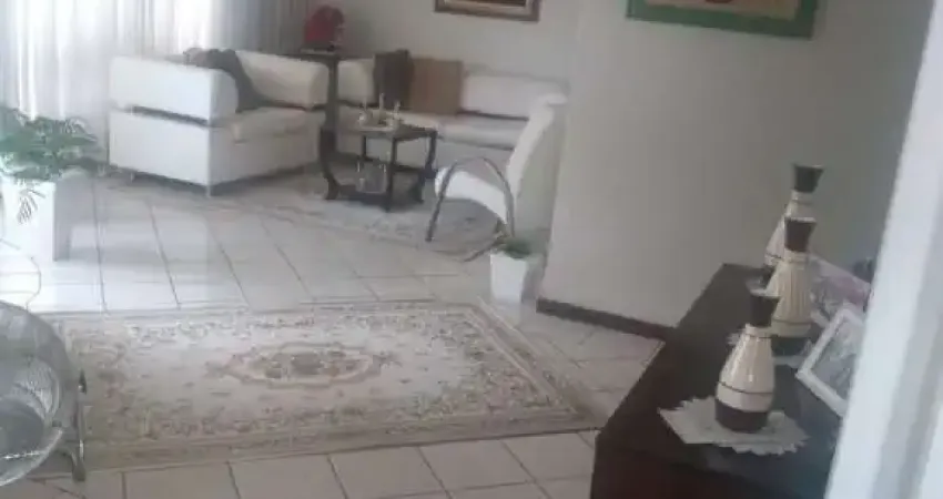Casa com 4 quartos à venda na Rua Nove de Julho, --, Ipiranga, São José