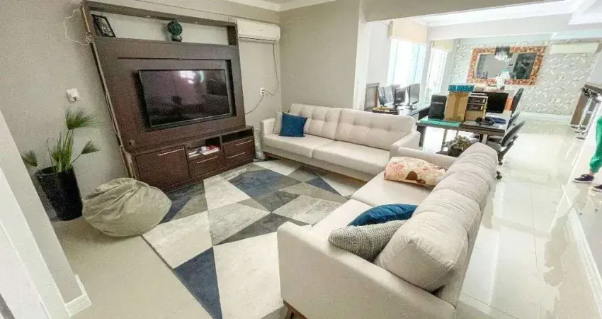 Casa com 4 quartos à venda na Rua Orlando Linhares, --, Coloninha, Florianópolis