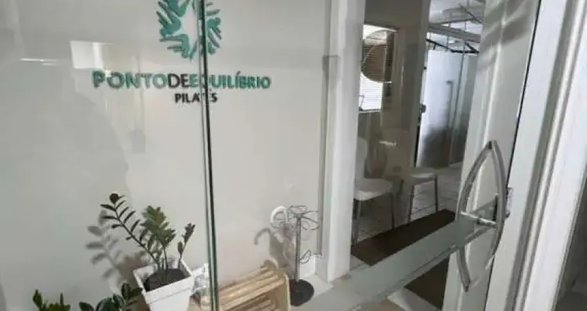 Sala Comercial de 43.17m² no bairro Trindade