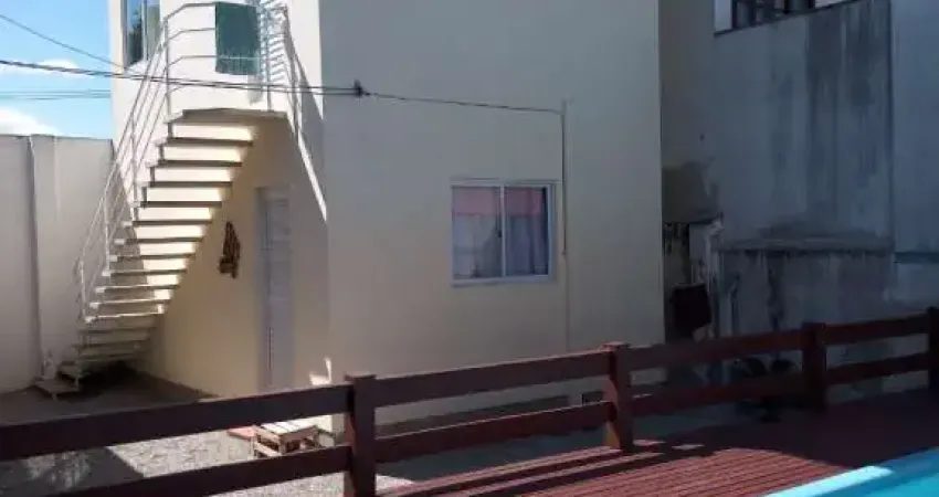 Casa Residencial de 3 dorms no bairro Jardim Eldorado