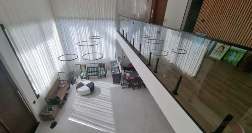 Casa Residencial de 6 dorms no bairro LAGOA