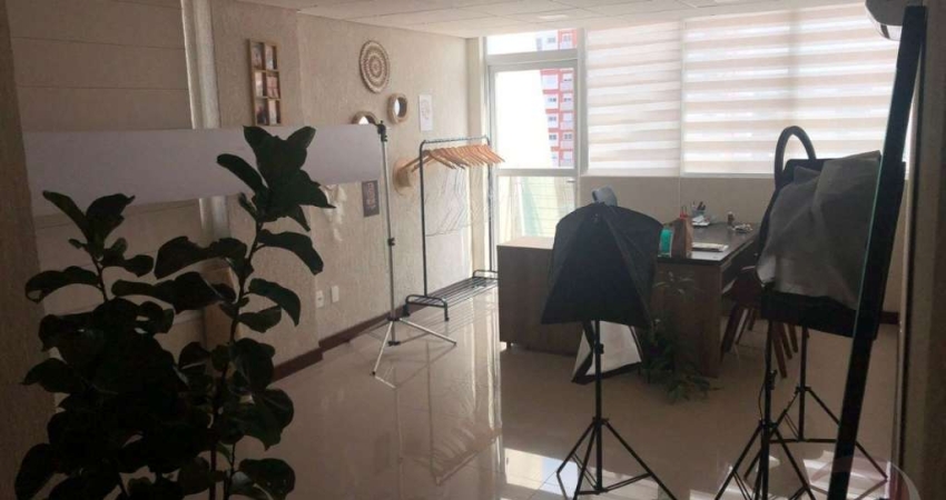 Sala comercial à venda na Rua São João Batista, --, Agronômica, Florianópolis