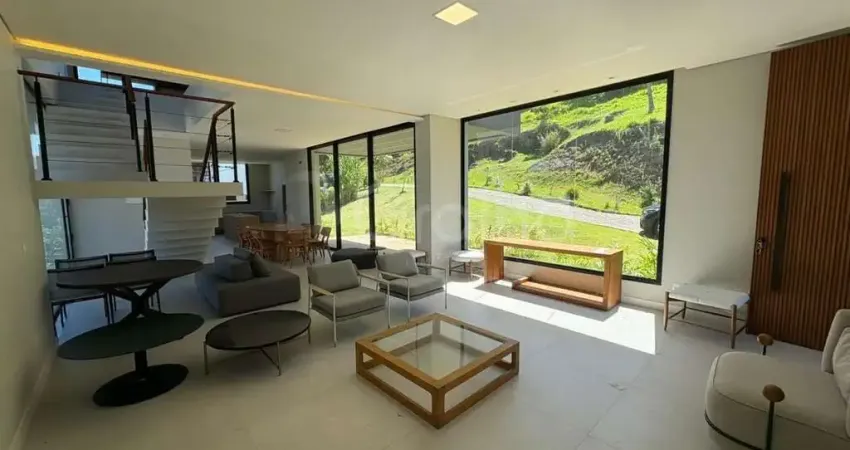 Casa em condomínio fechado com 3 quartos à venda na Rua Leonel Pereira, --, Cachoeira do Bom Jesus, Florianópolis