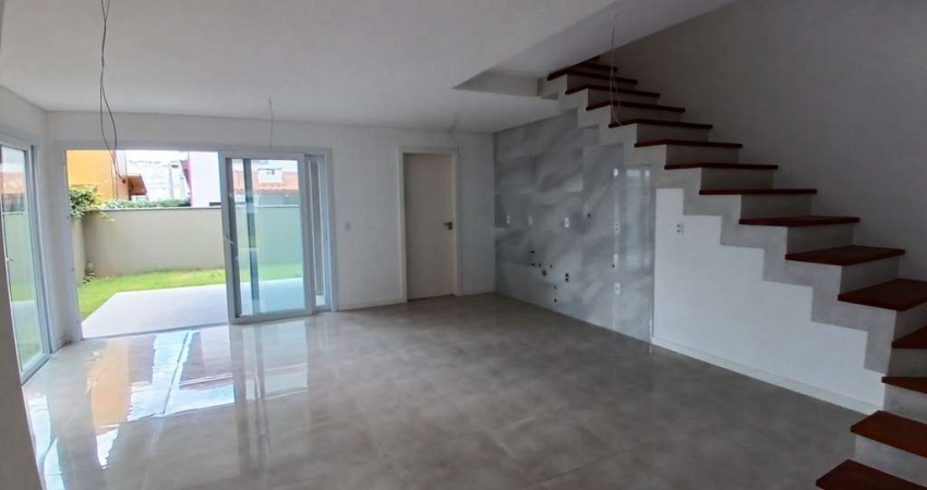 Casa Residencial de 4 dorms no bairro Campeche