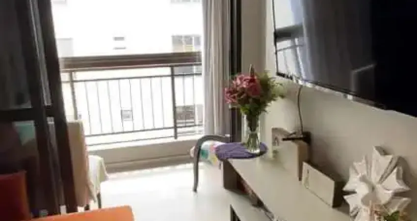 Apartamento de 2 dorms no bairro Itacorubi