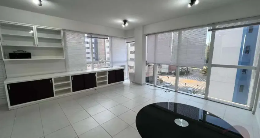Sala Comercial de 37.18m² no bairro Itacorubi