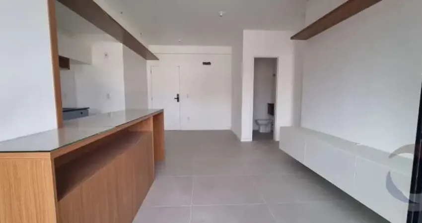 Apartamento de 2 dorms no bairro Trindade