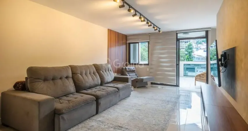 Apartamento de 253m² com 3 quartos sendo 1 suíte no Centro