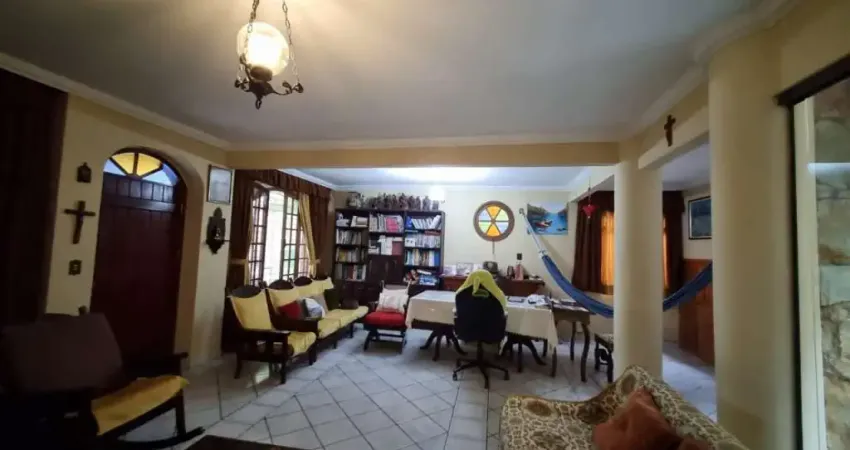 Casa com 4 quartos à venda na Rua São José, --, Balneário, Florianópolis