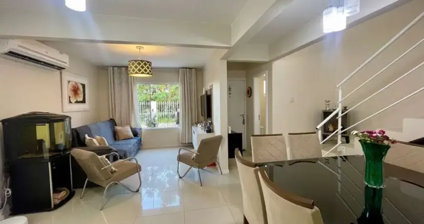 Casa Residencial de 3 dorms no bairro São João Do Rio Vermelho