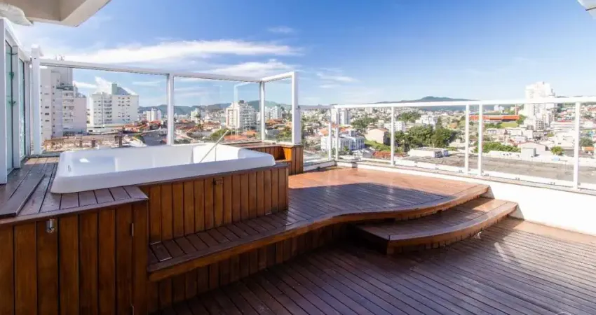 Cobertura de 3 dorms no bairro Estreito