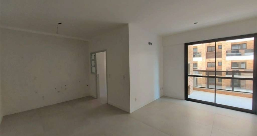 Apartamento de 4 dorms no bairro Itacorubi
