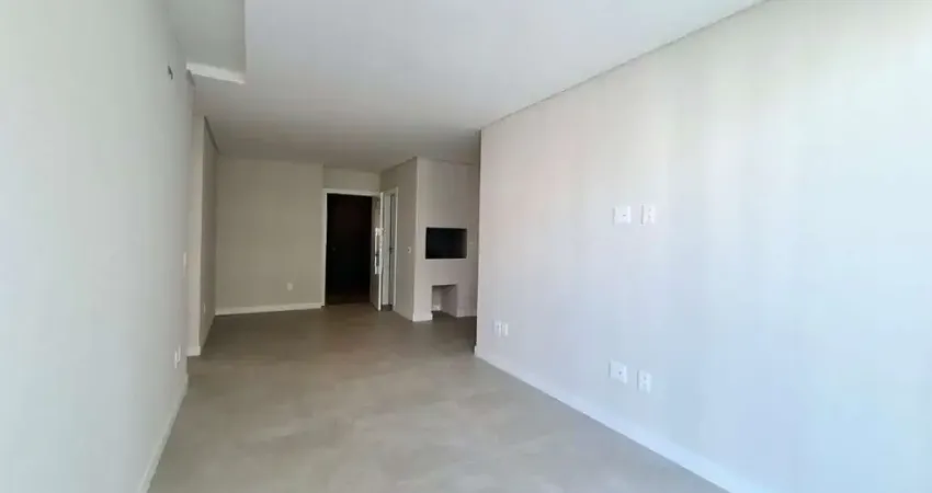 Apartamento de 2 suítes no Centro de Florianópolis.