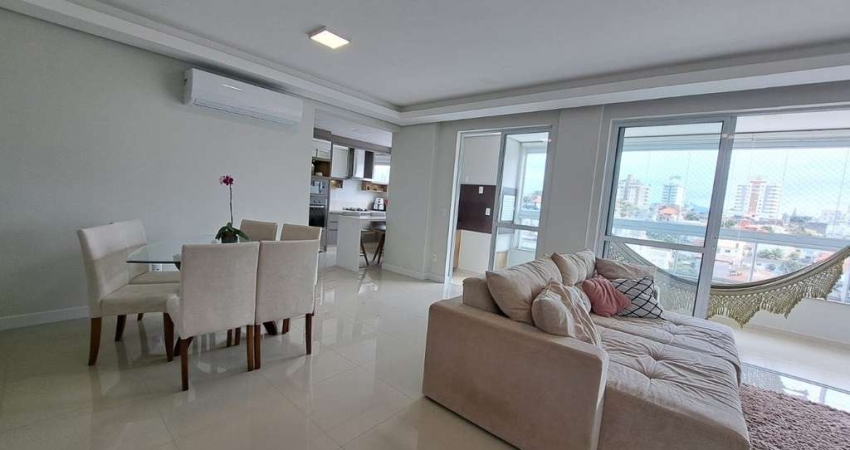 Apartamento com 2 suítes no Estreito