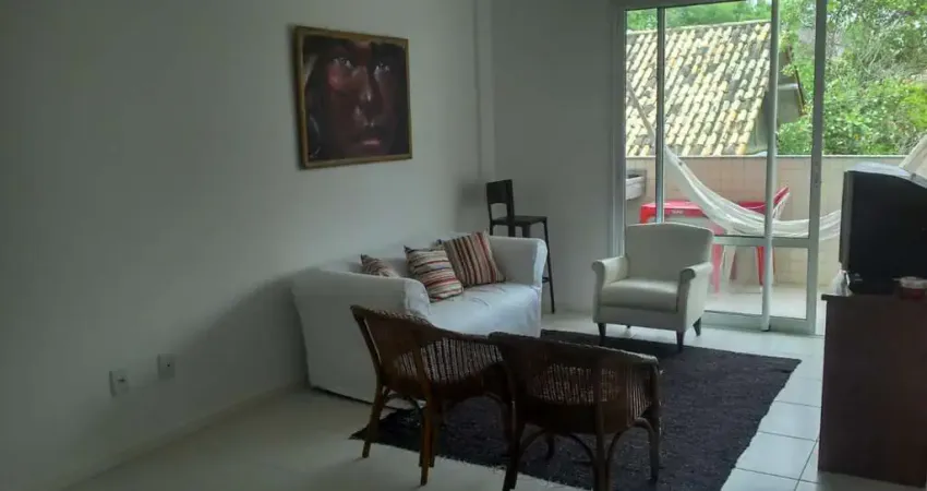 Apartamento Com 03 Dormitórios No Bairro Rio Tavares!