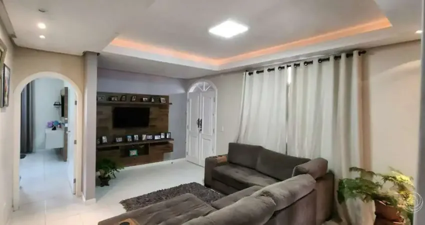 Casa Residencial com 2 quartos e 296 m² na Praia Comprida