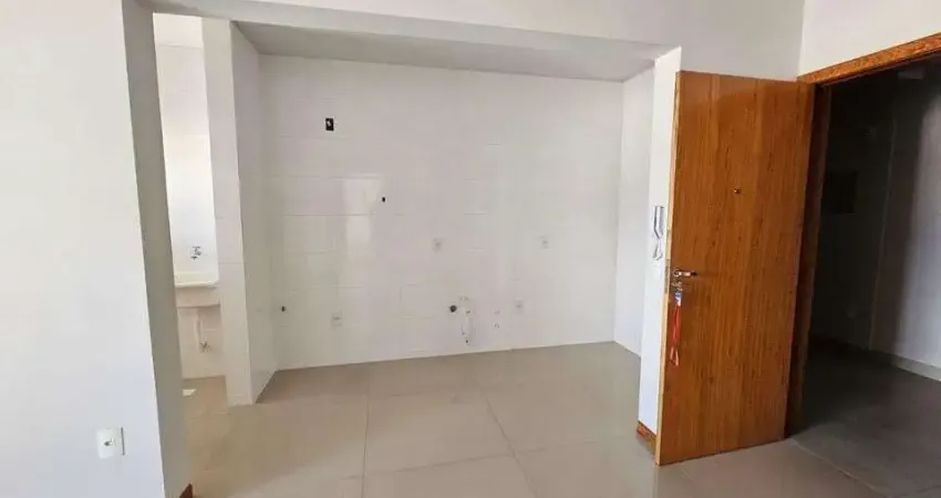 Apartamento com 2 dorms na Pedra Branca. Com  53,00 m2