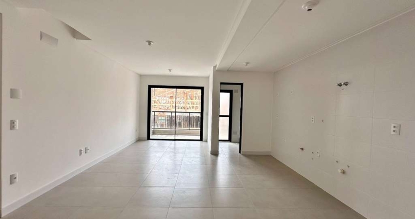 Apartamento com 3 suítes e 109,82m² privativos no Centro