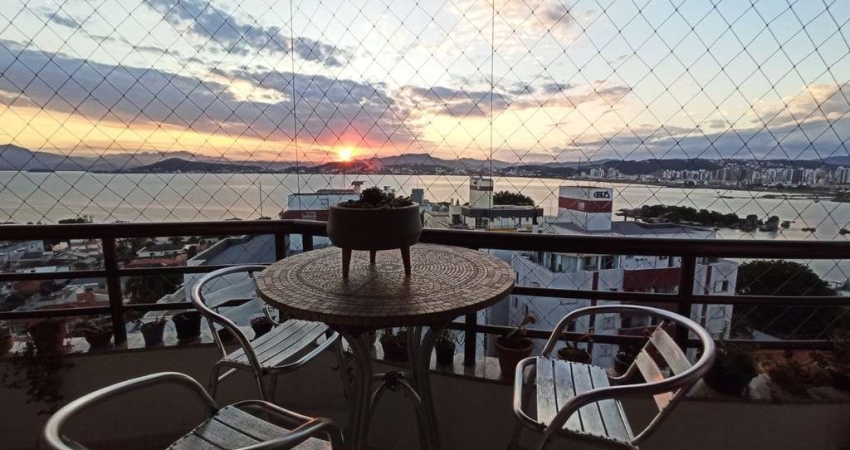 Apartamento de 186m² com 4 quartos no Bom Abrigo