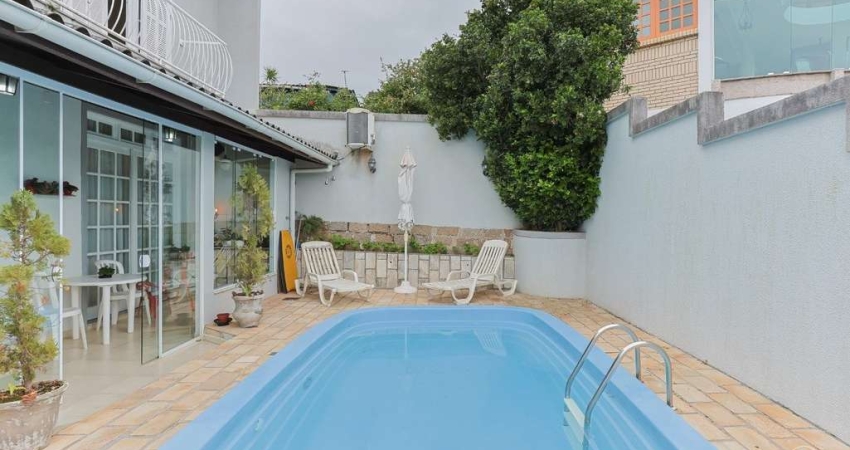 Casa com 3 quartos à venda na Rua João Carvalho, --, Agronômica, Florianópolis