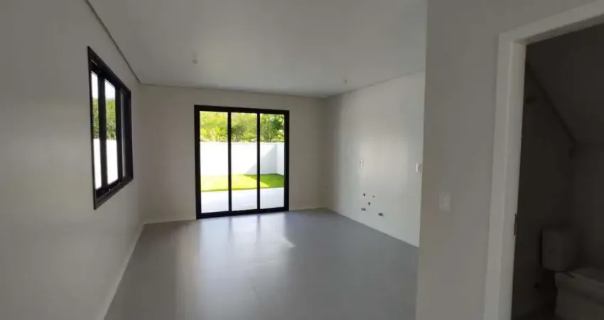 Casa com 3 quartos à venda na Rua João de Barro, --, Canasvieiras, Florianópolis