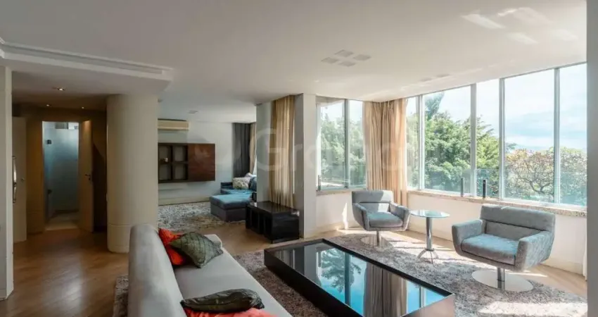 Apartamento de 192m² com 3 suítes no centro de florianópolis