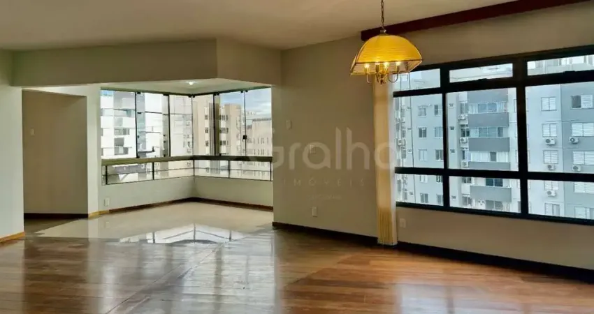 Apartamento com 5 quartos à venda na Rua Frei Caneca, --, Agronômica, Florianópolis