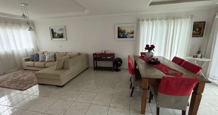 Ótima casa com 3 quartos no incrível bairro Campeche