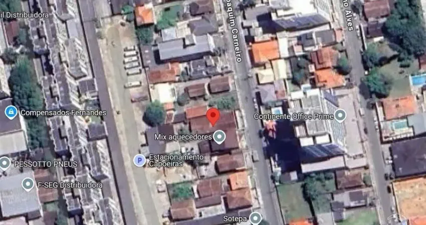 Terreno de 624m² no bairro Capoeiras, Florianópolis.