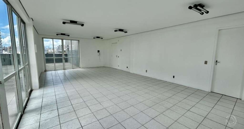 Sala Comercial com terraço e 270,20 m² no Balneário do Estreito