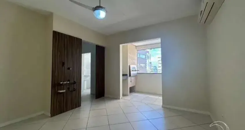 Apartamento de 74m² com 3 quartos no Centro
