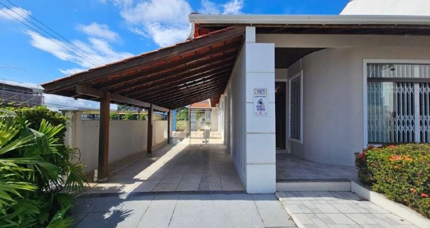 Casa com 3 quartos à venda na Rua Professora Antonieta de Barros, --, Canto, Florianópolis