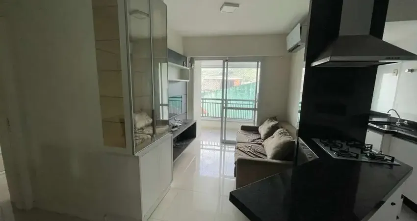 Apartamento de 68m² com 2 quartos sendo 1 suíte na Trindade