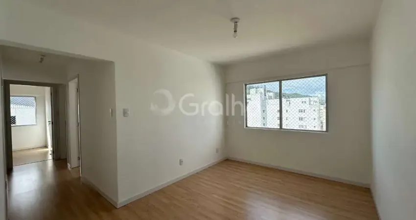 Apartamento de 57m² com 3 quartos no Centro