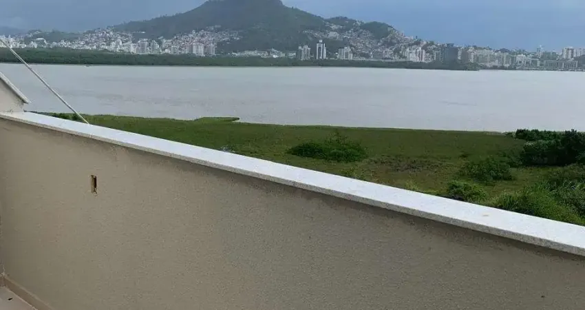 Apartamento com 3 quartos à venda na Rua Júlio Vieira, --, João Paulo, Florianópolis