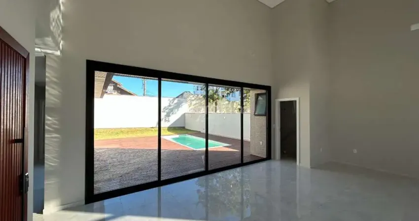 Casa alto padrão com 3 suítes no Ingleses do Rio Vermelho, Florianópolis