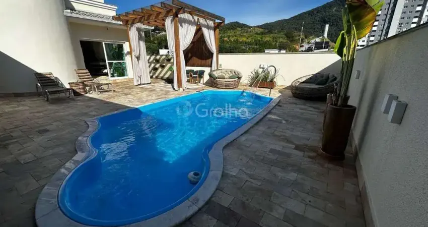 Casa de 362,50m² com 4 quartos sendo 1 suíte na Pedra Branca