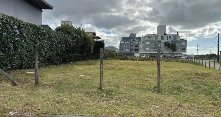 Terreno com 533,42 m² no bairro Morro das Pedras em Florianópolis -SC