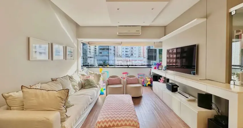 Apartamento de 130m² com 3 quartos sendo 2 suítes no Centro