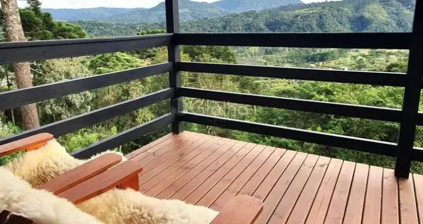 Sítio de 21.128,00m² com 3 cabanas em Meia Praia, Itapema